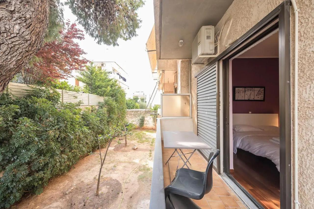 Glyfada Glass-Walled Designed Apt أثينا المظهر الخارجي الصورة