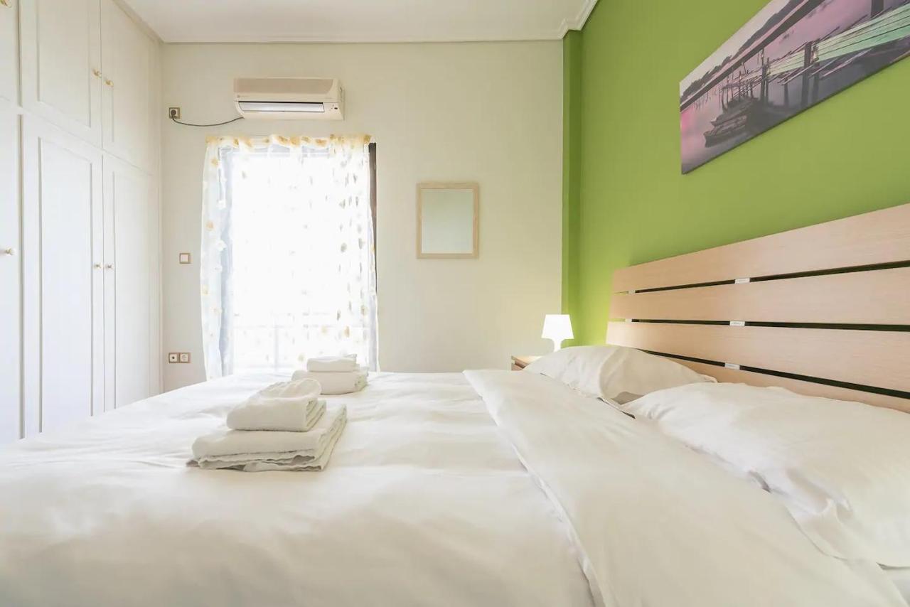 Glyfada Glass-Walled Designed Apt أثينا المظهر الخارجي الصورة